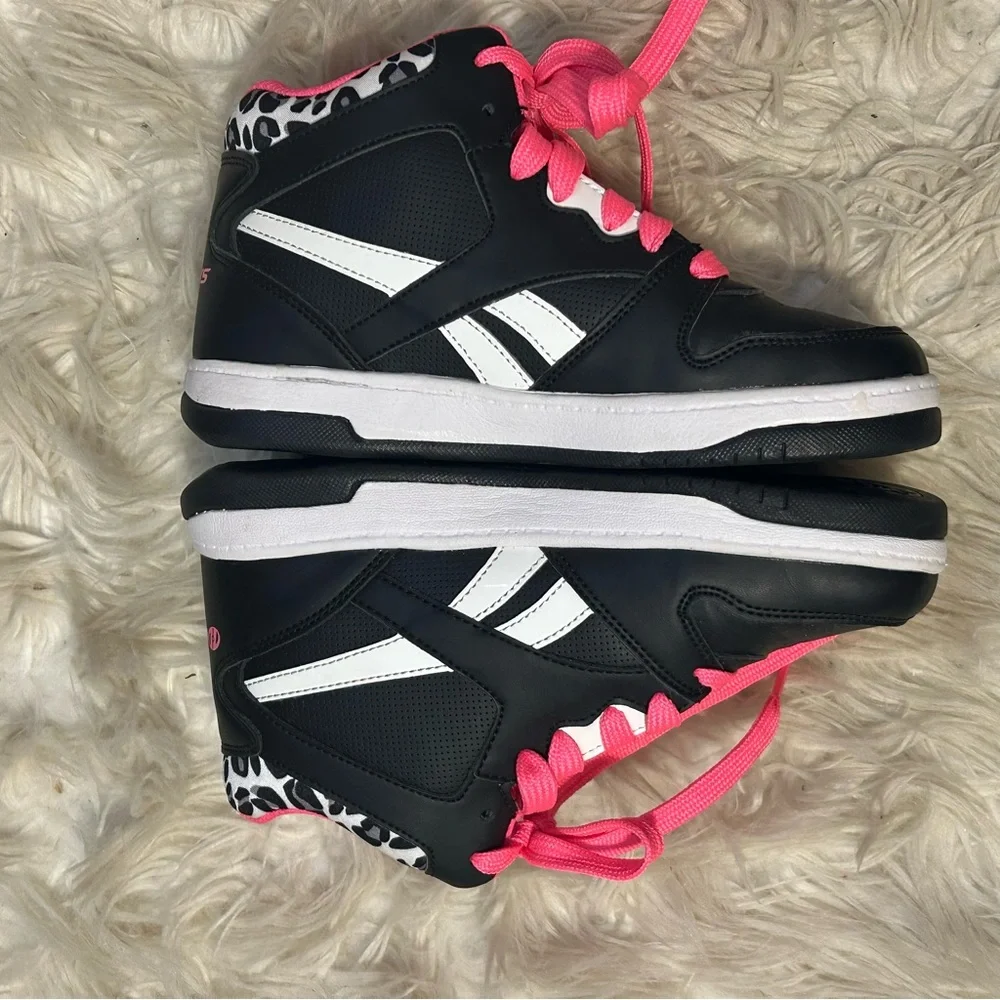 Reebok X Heelys High Top‎ Shoe Youth 4 Womens 6 Black Pink Leopard NO WHEELS